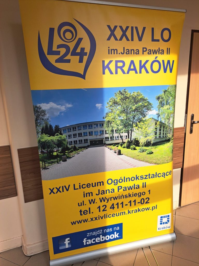 Spotkanie z przyszłością klasy VII i VIII , czyli przegląd szkół średnich na Targach Edukacyjnych w Krakowie.