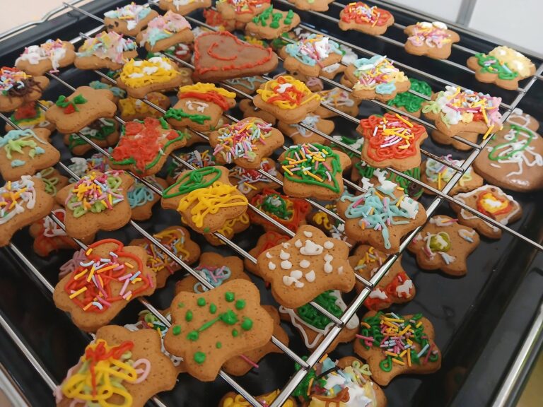 ZAPACHNIAŁO PIERNIKAMI…